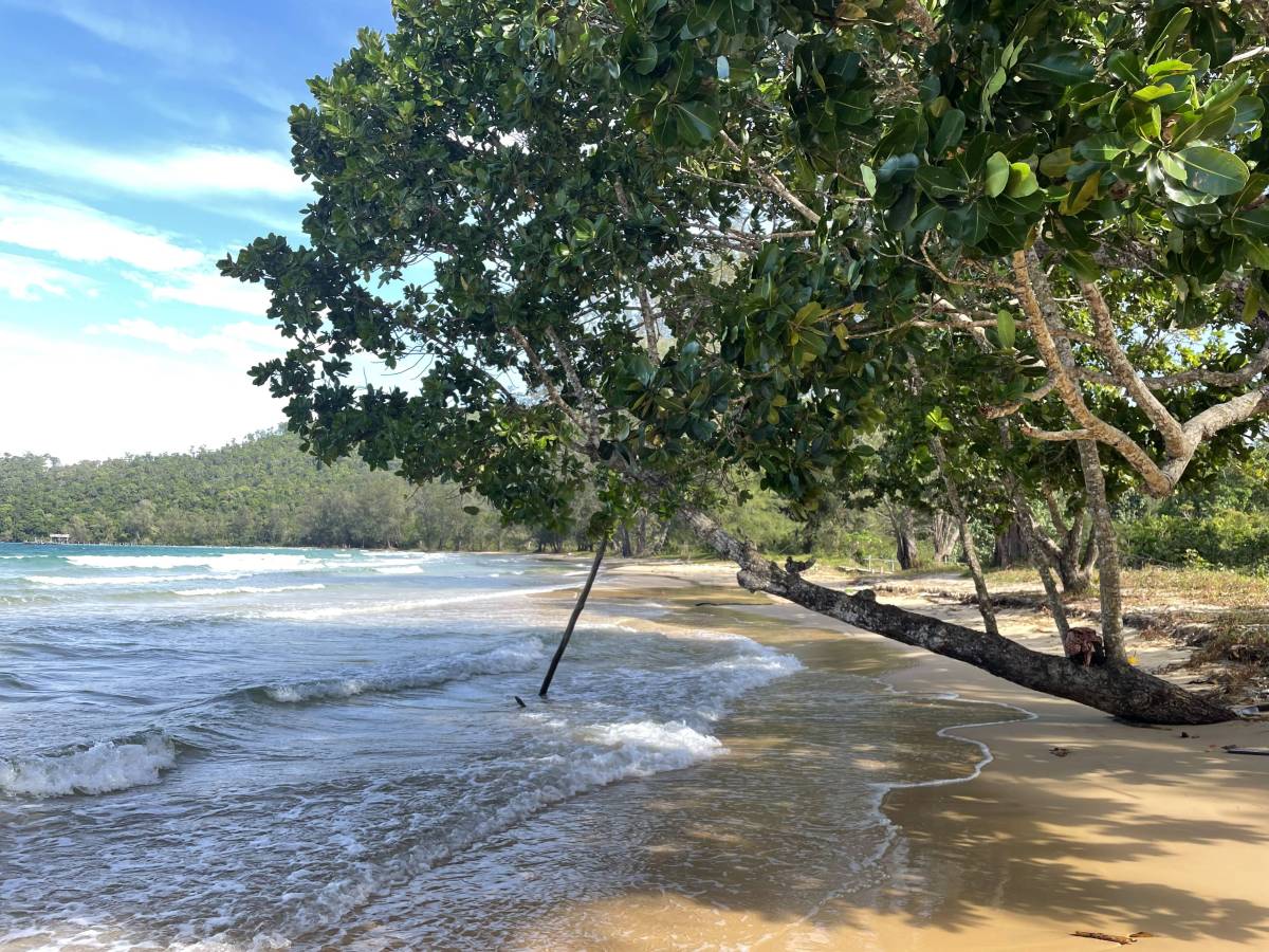Stranded on Koh Rong&nbsp;Sanloem